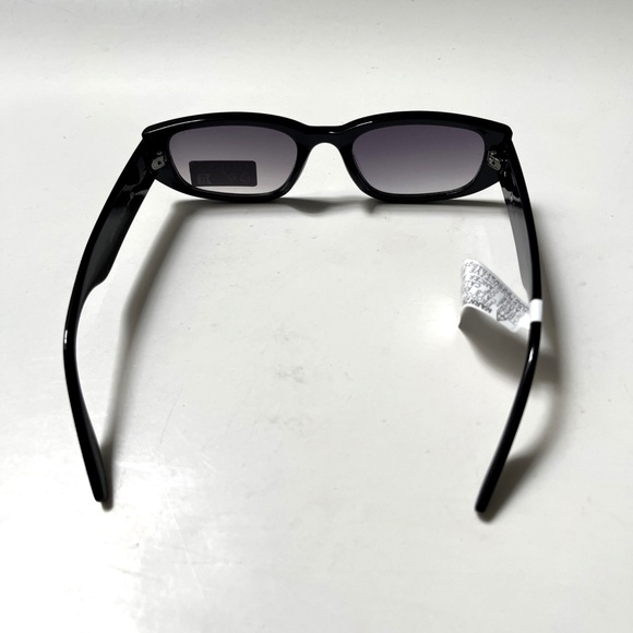New GUESS Slim Sunglasses GO00071 Acetate Black Retro Look 1950\'s Silver Detail main image 5